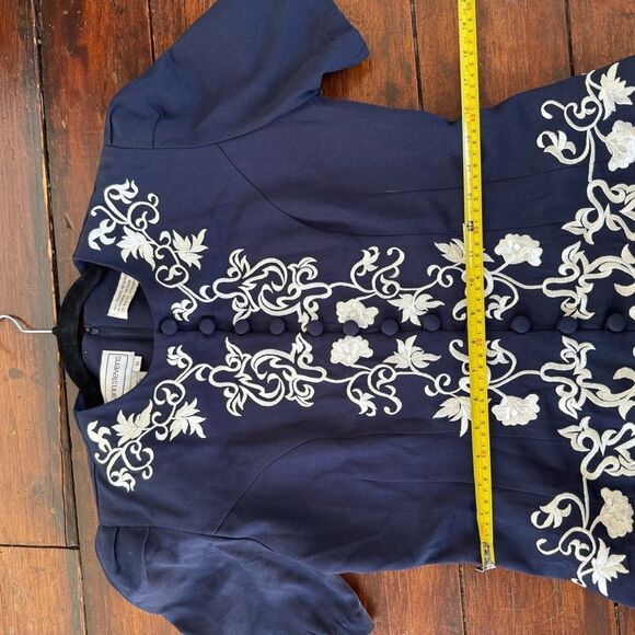 Karin Stevens Blue Boxy Blouse with Peter Pan Collar - Picture 6 of 9